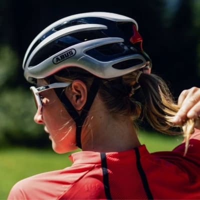 Abus AirBreaker cykelhjälm