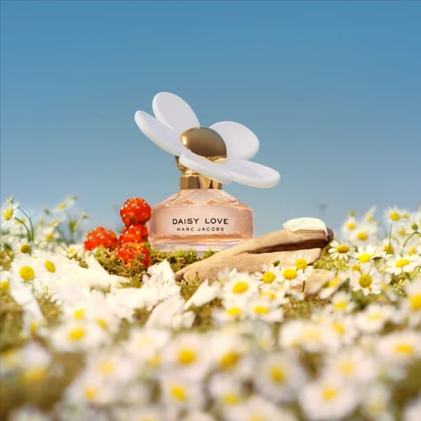 Marc Jacobs Daisy Love Eau de Toilette naisille