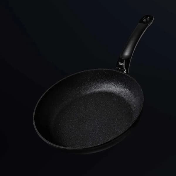 FISSLER Adamant Classic 24 cm - non-stick pande