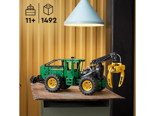 LEGO Technic 42157 John Deere 948L-II -metsäkone