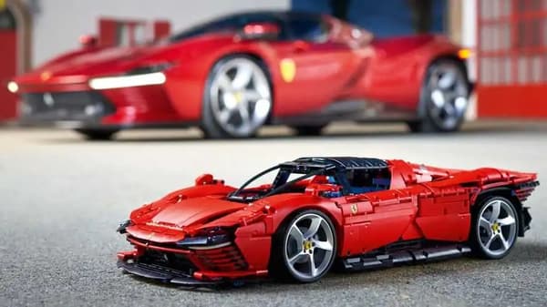 LEGO 42143 Technic - Ferrari Daytona SP3