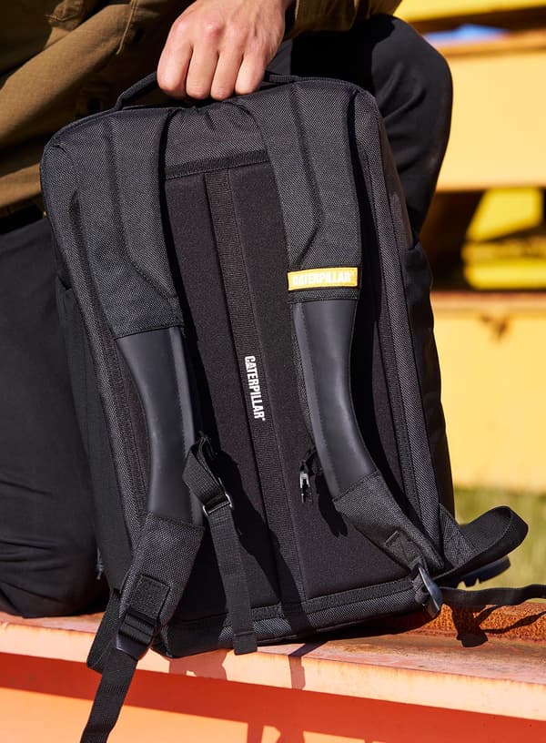 Caterpillar Tech United Backpack M - sort