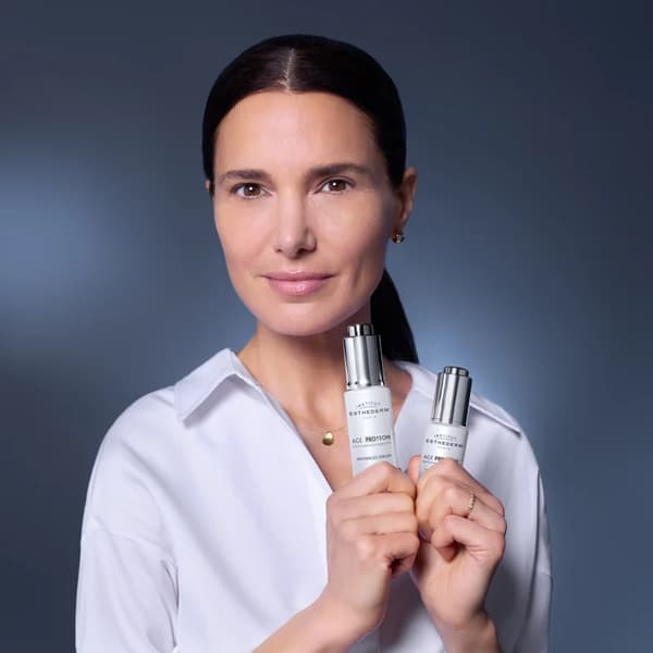 Föryngrande ögonserum Institut Esthederm Age Proteom Advanced Eye Serum 15 ml