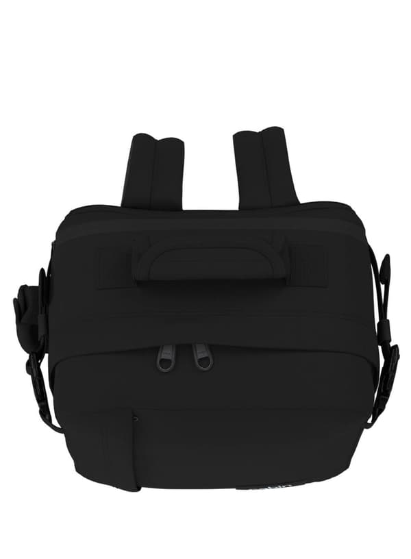 2-i-1 reseryggsäck CabinZero Classic Tech 28 l - absolute black