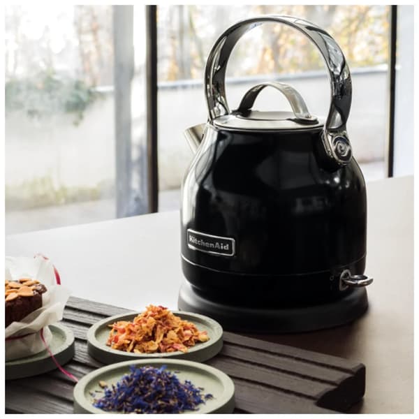 KitchenAid Stella 5KEK1222EOB musta