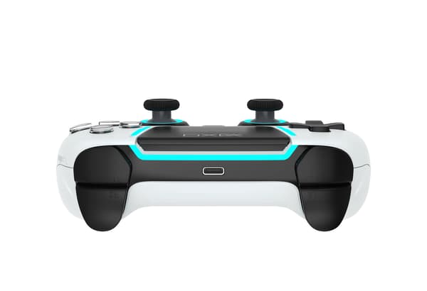 Yaxo Mantis Rage-kontroll för PS5, PC Alpine White