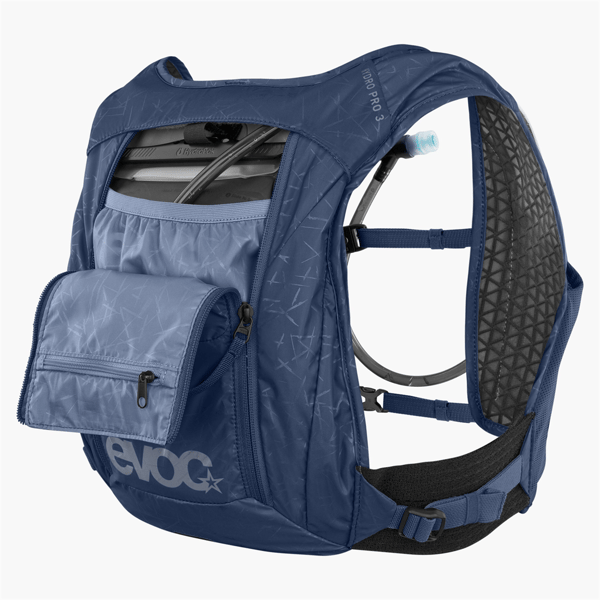 EVOC Hydro Pro 3 + 1.5L nesteytysreppu