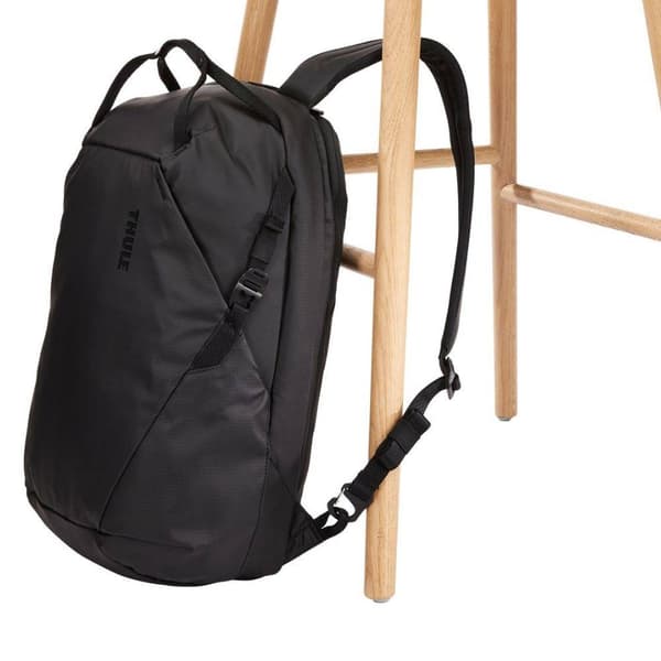 Thule Tact 16 l laptoprygsæk - sort