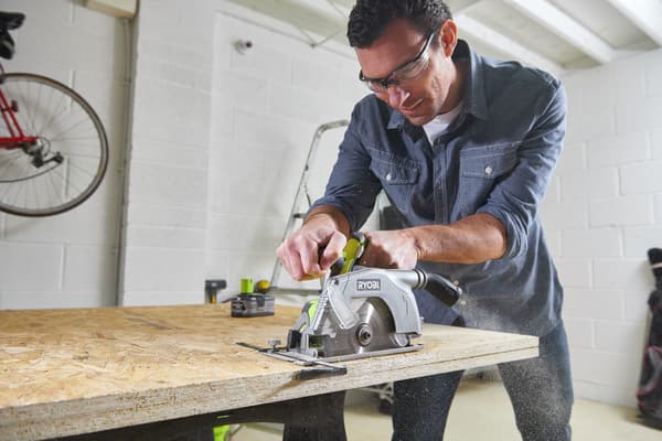Ryobi R18CS-0 18 V rundsav