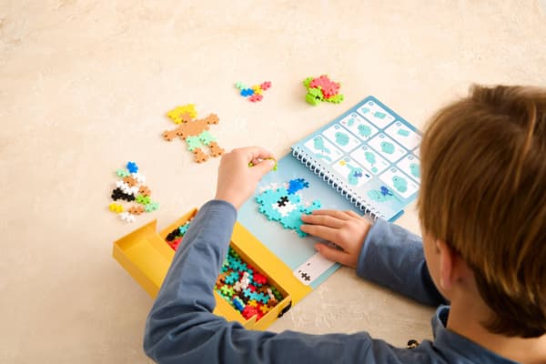 PLUS-PLUS palikkapelit Puzzle by number Activity Pad merellinen 014-3991