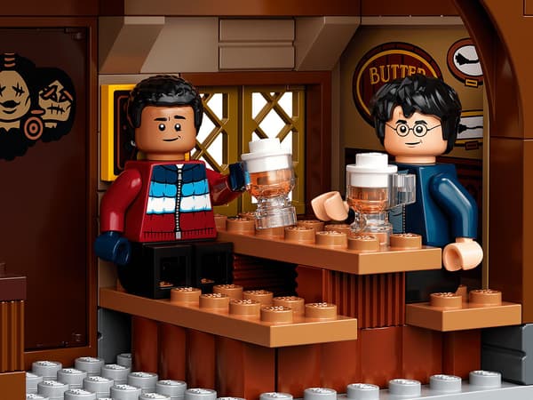 LEGO 76388 Harry Potter - Vierailu Hogsmeaden kylässä