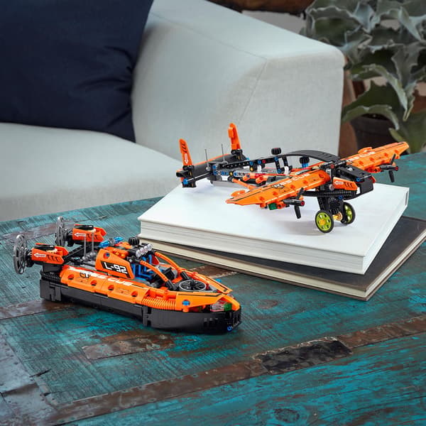 LEGO Technic Räddningssvävare (42120)