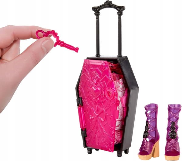 MONSTER HIGH FRIGHTS, CAMERA, ACTION! S7 Draculaura feriesæt med kuffert