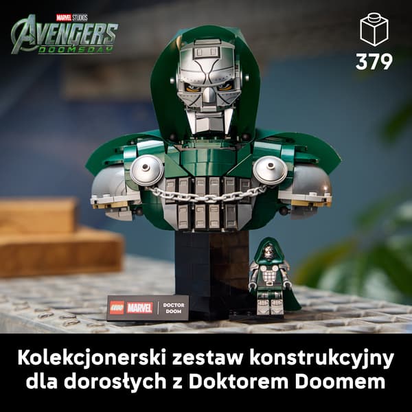 LEGO 76345 Super Heroes Doctor Doom Buste