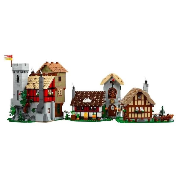 LEGO Icons 10332 Middelalderlig byplads