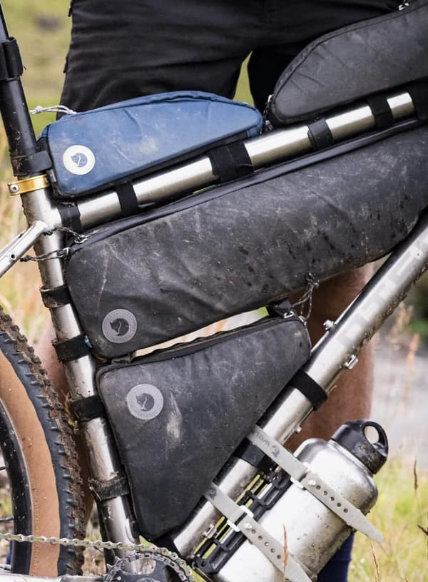 Fjallraven Hoja Triangle Frame Bag - svart