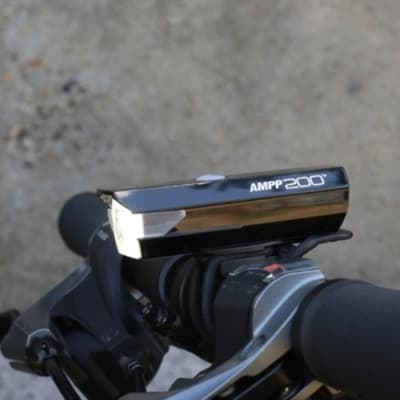 Cateye AMPP 200 USB-C -etuvalo