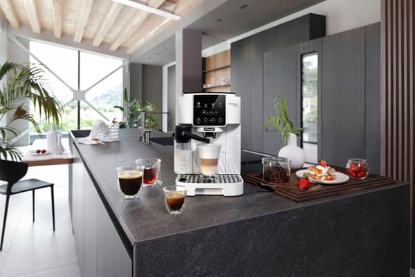 DeLonghi Magnifica Start ECAM220.61.W automatisk kaffemaskin
