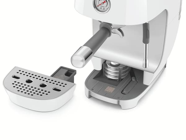 Smeg ECF03WHEU -espressokeitin