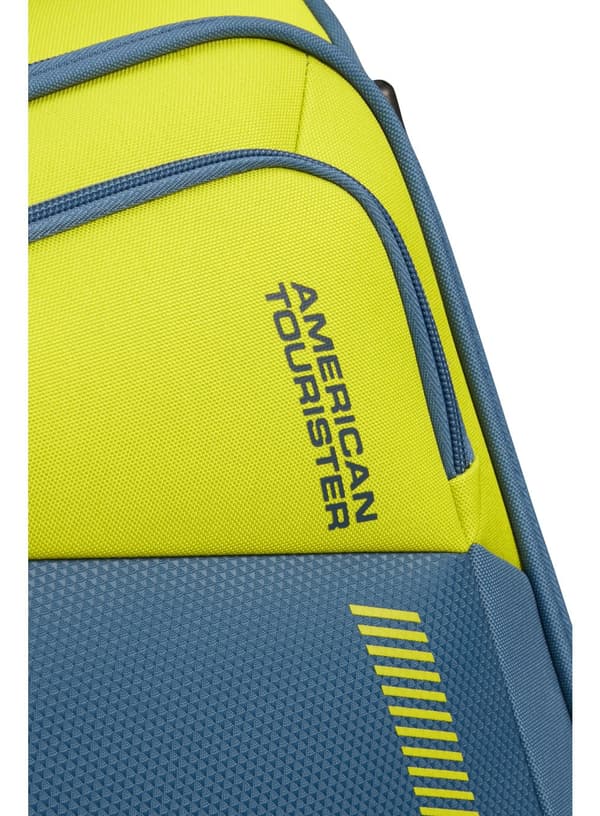 Medium resväska American Tourister Daring Dash EXP - lime / coronet