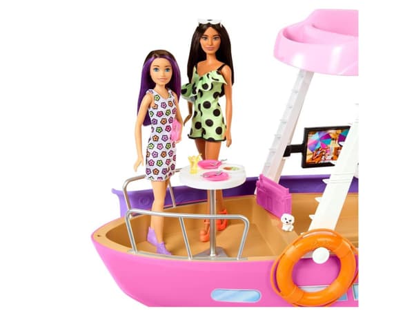 Barbie DreamBoat
