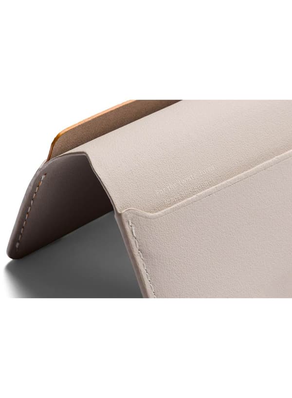Bellroy Under Cover RFID Innovera™ -korttilompakko - tahini