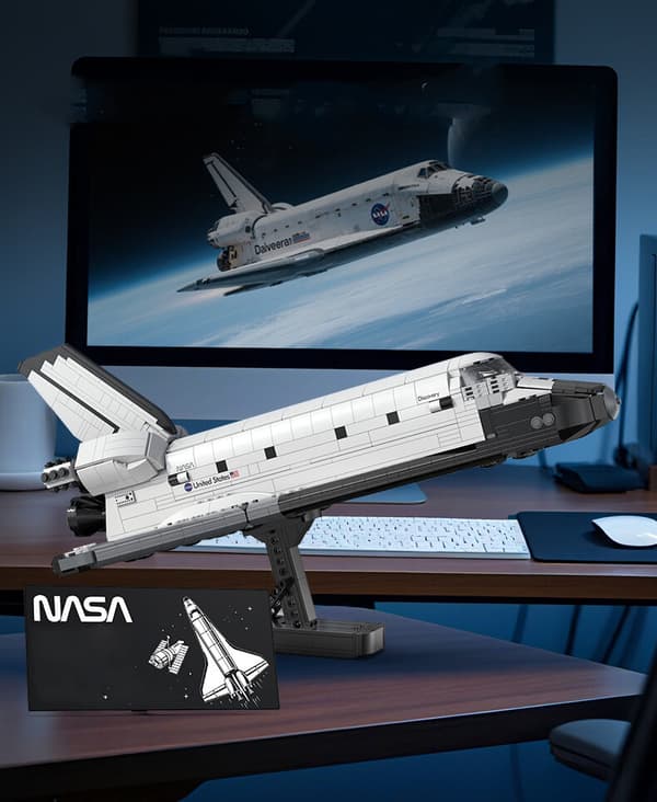 CADA Master NASA Discovery Space Shuttle plastikklodser C56052W