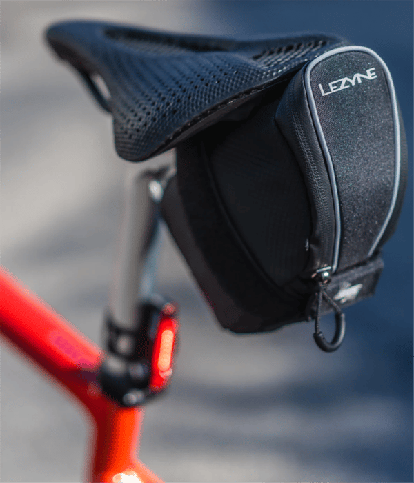 LEZYNE Micro Caddy -satulalaukku