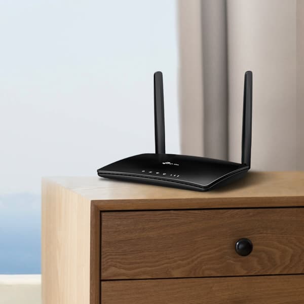 Router TP-LINK TL-MR150 2.4 GHz, SIM-kortplads
