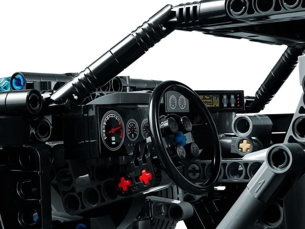 LEGO 42127 Technic - BATMAN — BATMOBILE