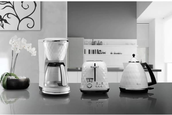 DeLonghi KBJ 2001.W Kedel