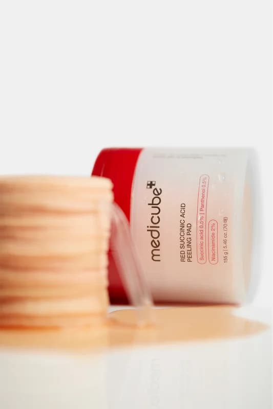 Eksfolierende puder til problemhud Medicube Red Succinic Acid Peeling Pad 70 stk.