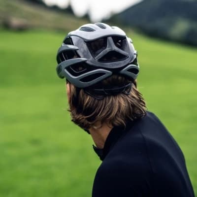Abus AirBreaker cykelhjälm