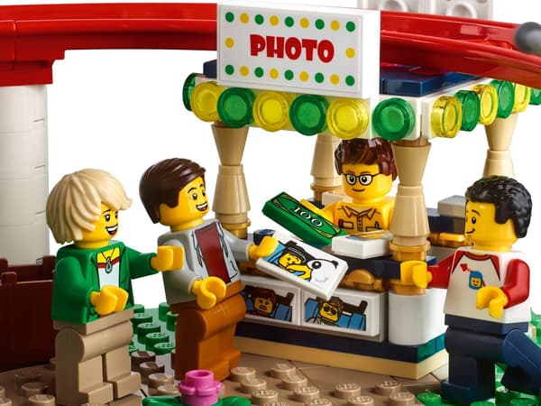LEGO 10261 Creator Expert - Berg- och dalbana