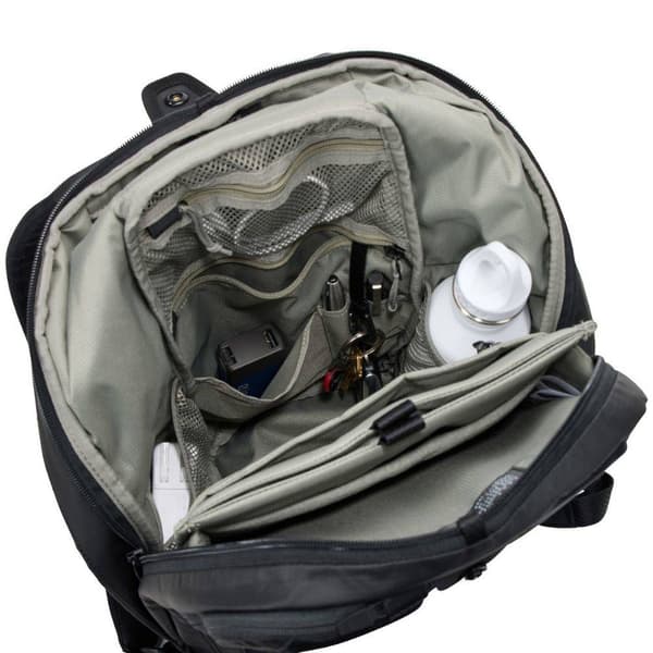 Laptopryggsäck Thule Tact 16 l - svart