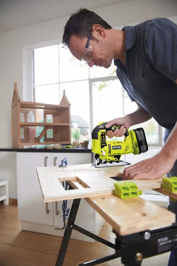 Ryobi R18JS-0 18 V sticksåg