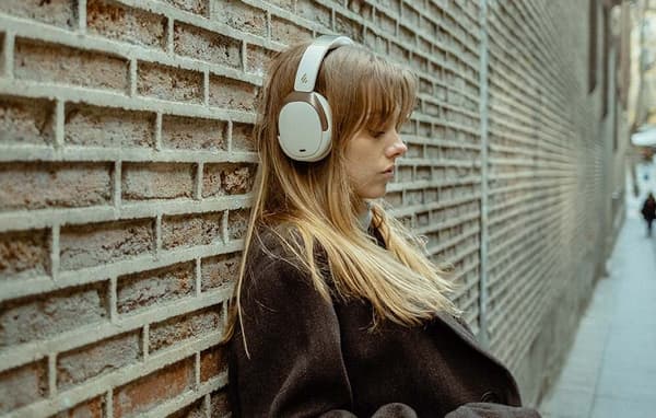 EDIFIER WH950NB V25 ANC Over-ear hovedtelefoner Beige
