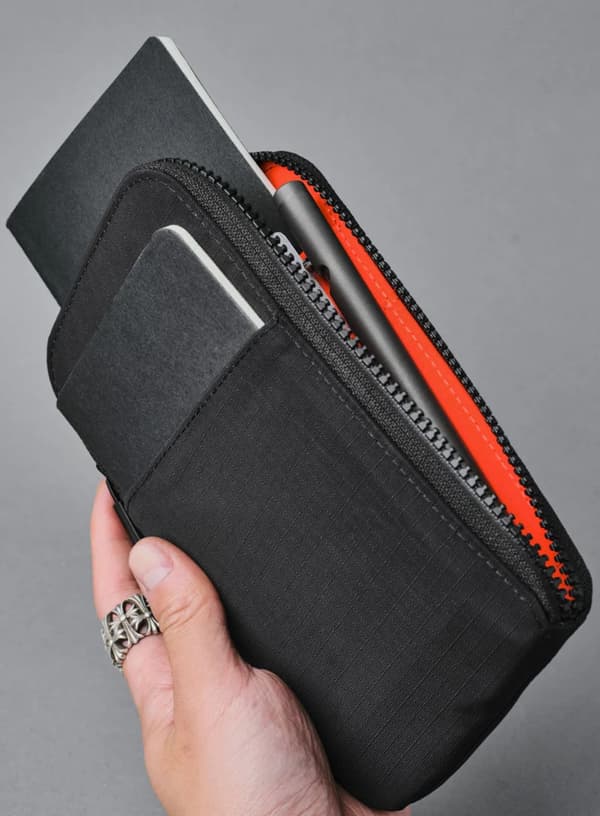 Alpaka Travel Wallet - sort