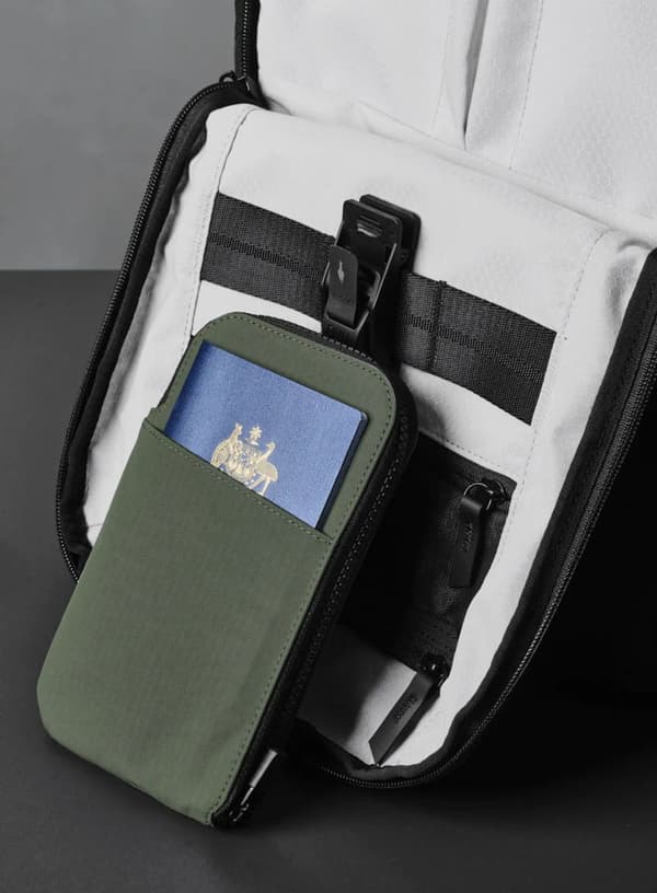 Alpaka Travel Wallet - grøn