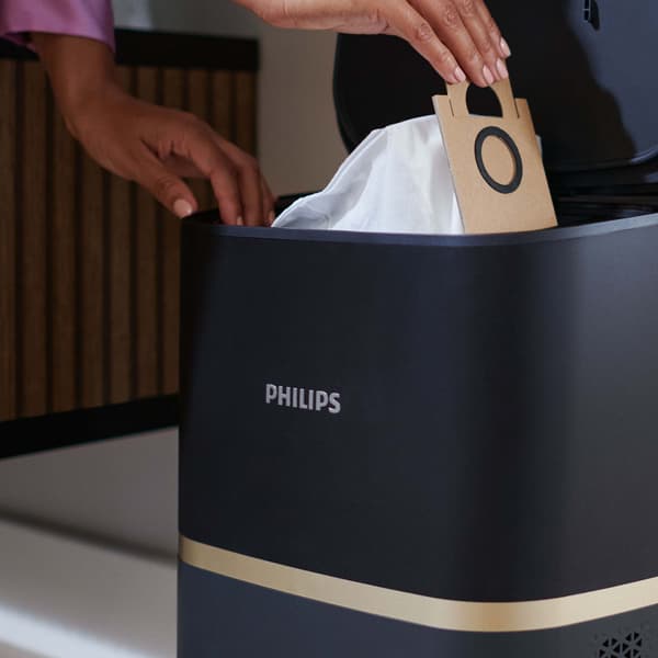 Robotstøvsuger PHILIPS Aqua 7000 XU7100/01