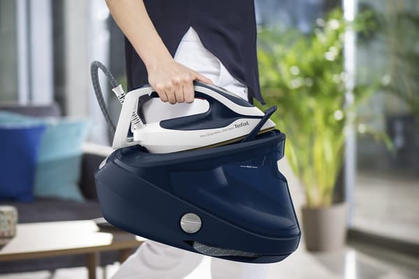 TEFAL Pro Express Ultimate GV9720 ånggenerator