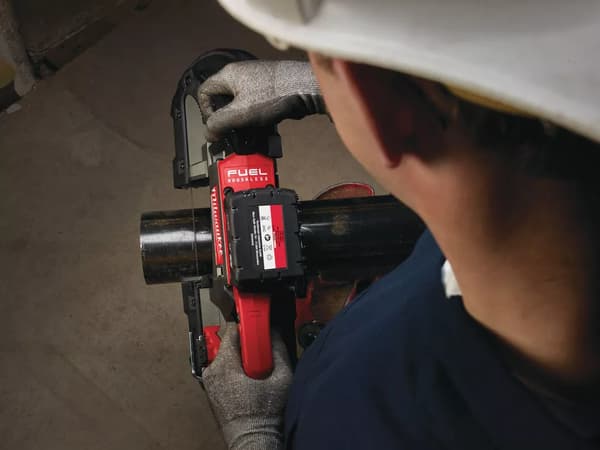 Milwaukee M18 CBS125-502C bandsåg
