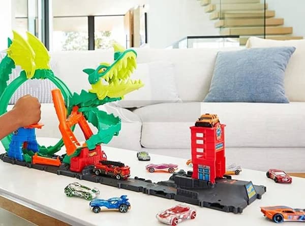 Hot Wheels Dragesløjfe sæt HDP03