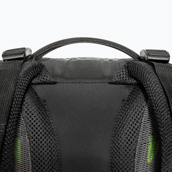 Tatonka Server Pack 27 l musta kaupunkireppu