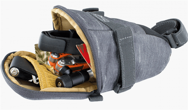 EVOC Seat Bag Tour