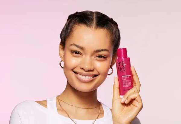 NIP+FAB Salicylic Fix rensende toner 100 ml