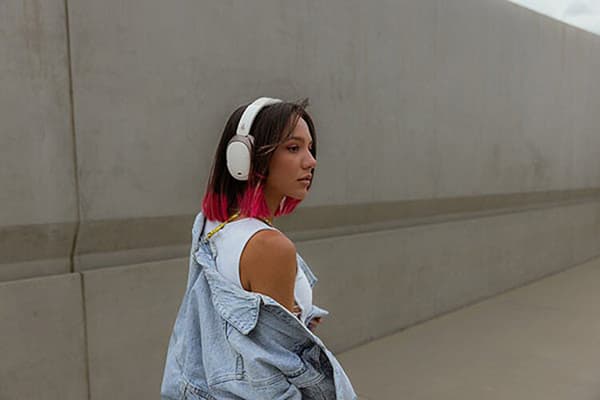 EDIFIER WH950NB V25 ANC Over-ear hovedtelefoner Beige