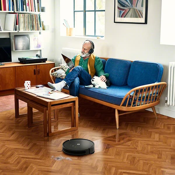 Robotti-imuri IROBOT Roomba Combo Essential Y011240 Musta