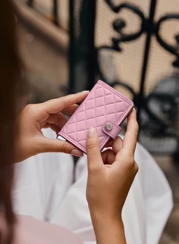 RFID-lompakko Secrid Premium Miniwallet Emboss Diamond+ - ruusu