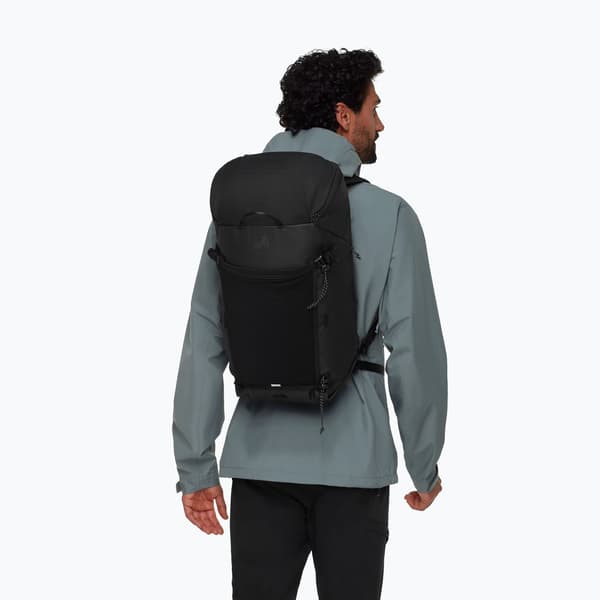 Mammut Alto 28 l sort byrygsæk